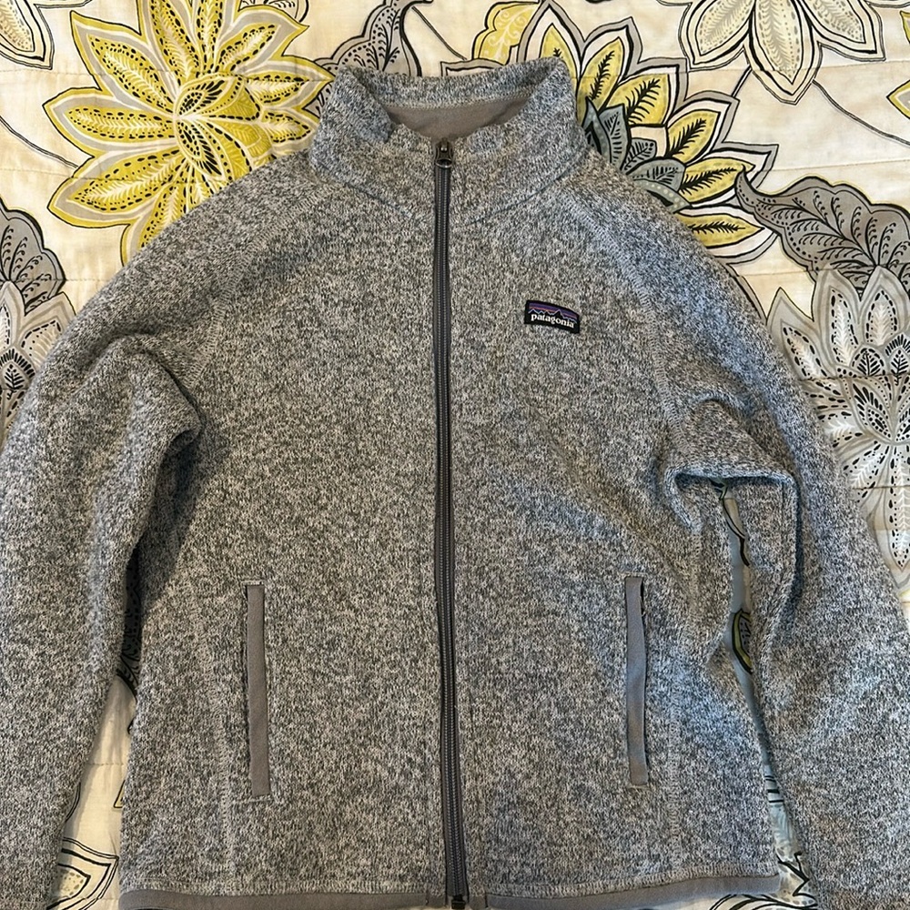 Patagonia kids Better Sweater full zip size S (7-8) EUC